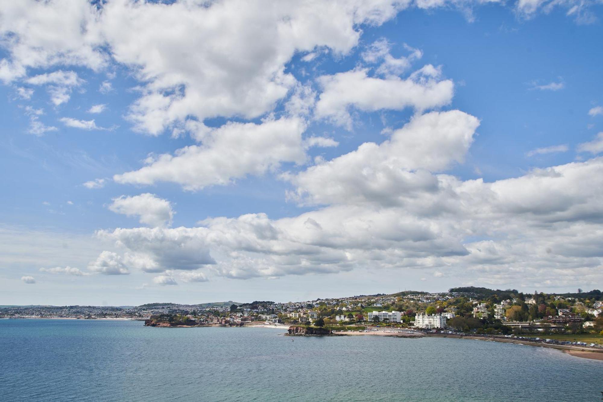 The Moorings - Stylish Duplex Apartment On Torquay Harbourside Exterior photo